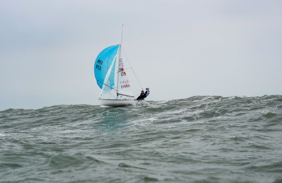 JK, 新华社记者, 级第一阶段 JK, 新华社记者, 级第一阶段